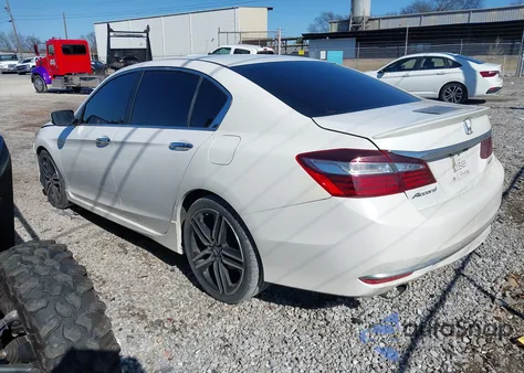 2016 Honda Accord Sport z USA, uszkodzony, nr VIN 1HGCR2F54GA074612